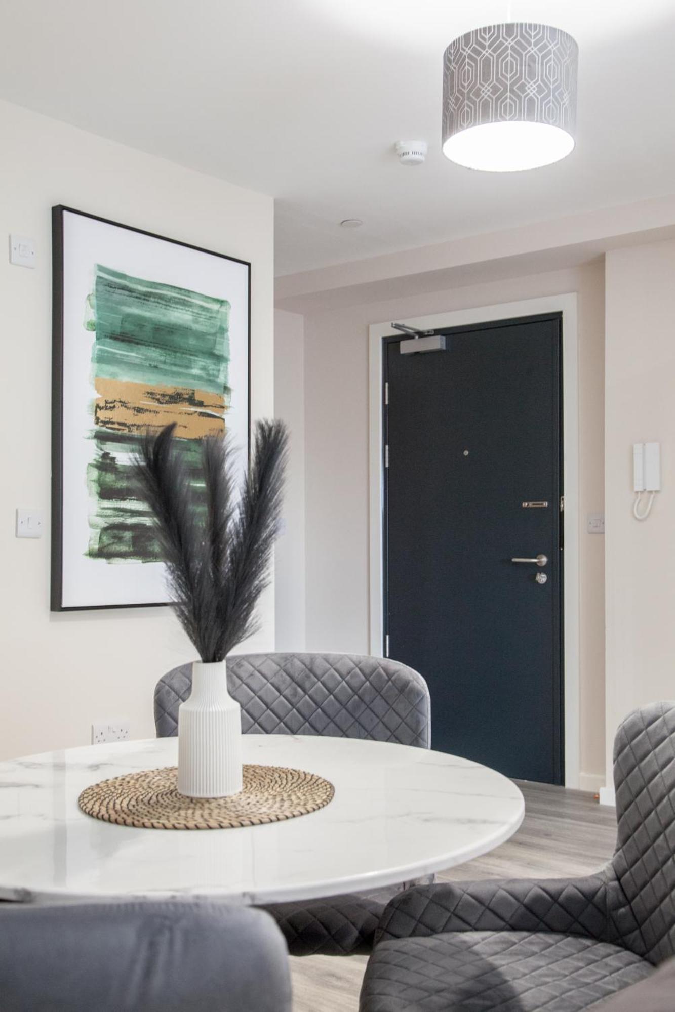 Modern 2Bd Apartment In Manchester City Exterior foto